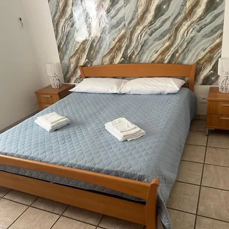 Ben House * Alghero